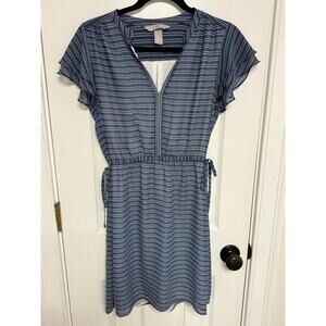 H&M Women’s Blue Print Flutter Sleeve Casual Dress Sz XS V Neck Fit & Flare
